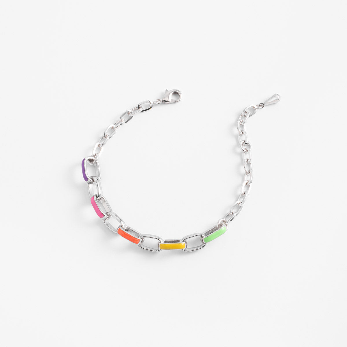 Pulsera con esmalte en tonos pastel