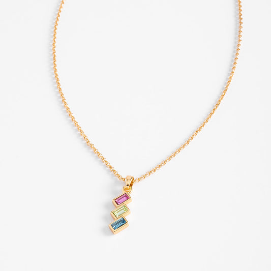 Collar con dije geométrico