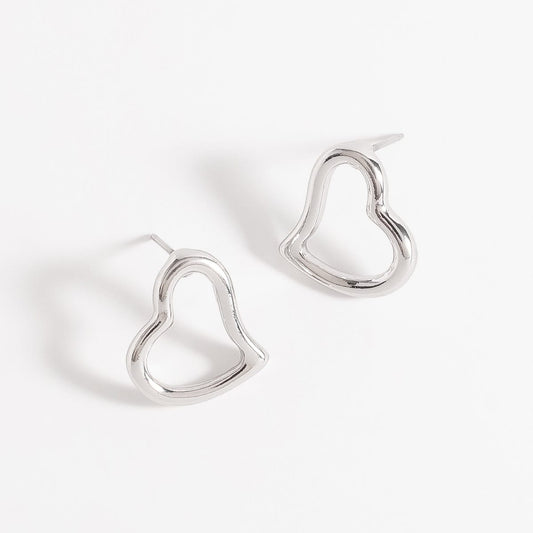 Aretes en forma de corazón